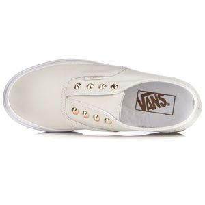 ‼️Studded vans‼️🛍🚨